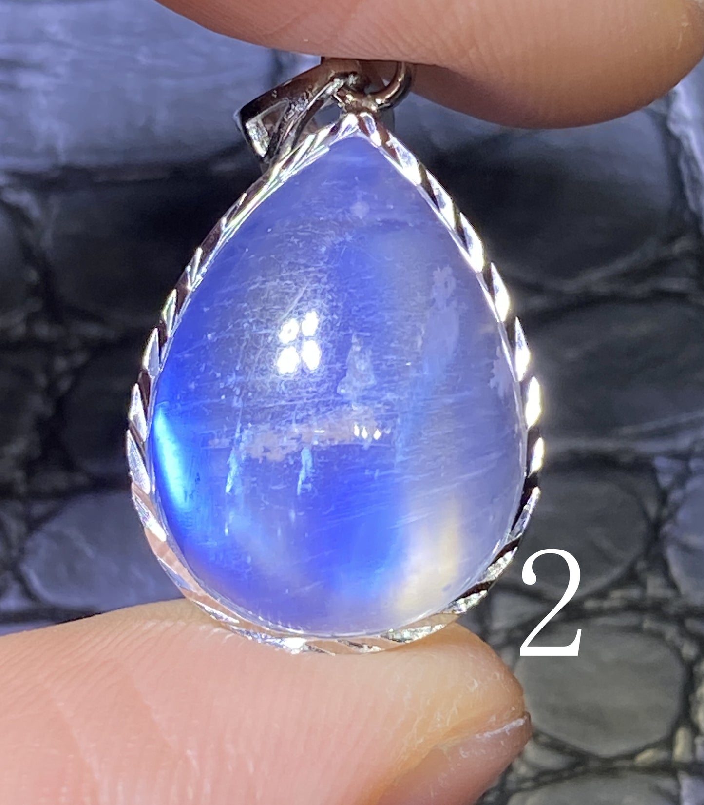 Moonstone,AAAA Blue Moonstone Pendant,June Birthstone, Lover's Stone,Moonstone Pendant,Handmade Gift,Graduation Gifts ET839