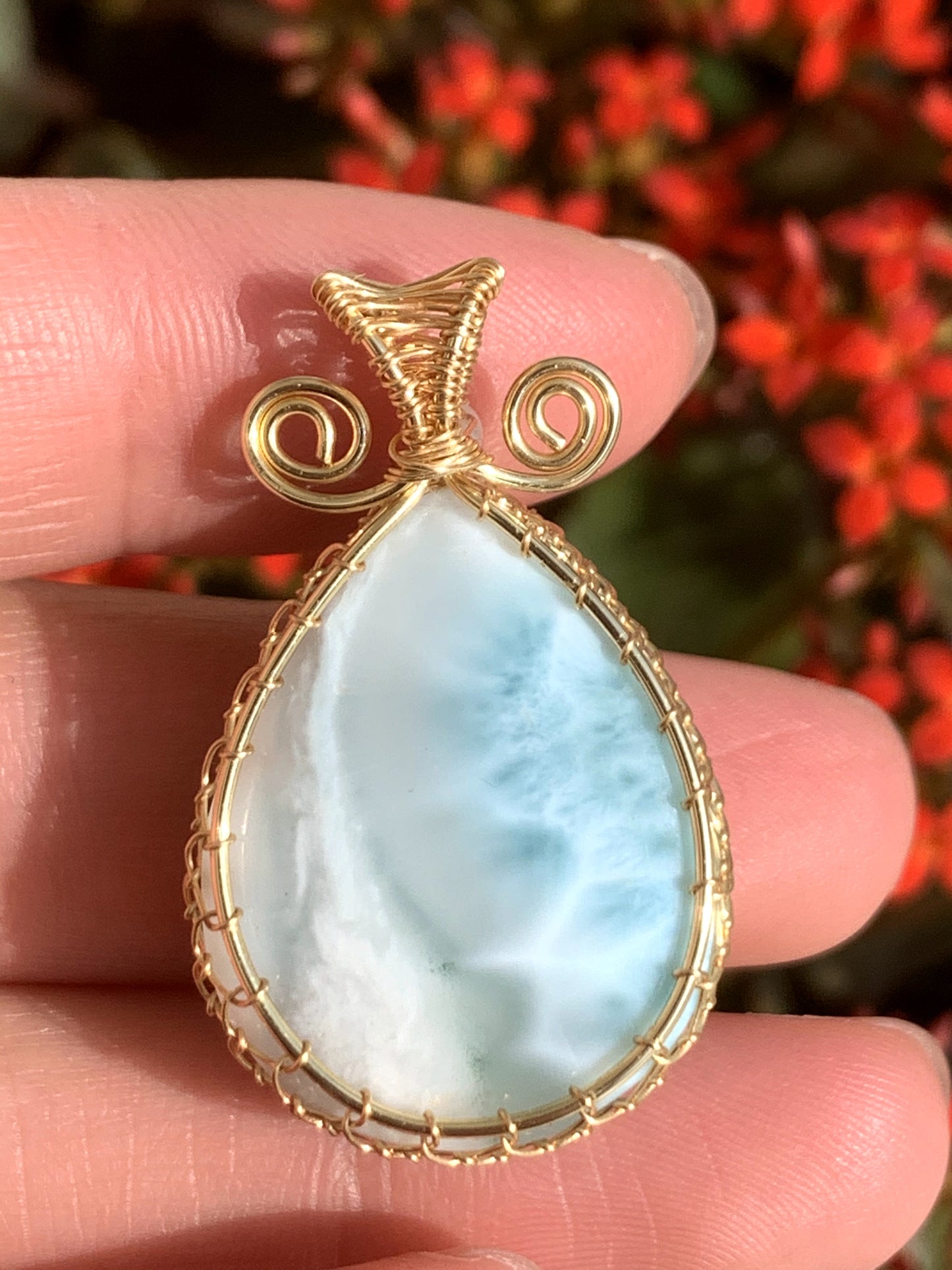 AAA+ Natural Authentic Dominican Larimar Pendant,Gems Jewelry,Gems Pendant,Crystal Pendant,ET377