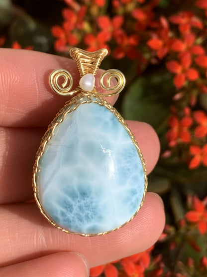 AAA+ Natural Authentic Dominican Larimar Pendant,Gems Jewelry,Gems Pendant,Crystal Pendant,ET377