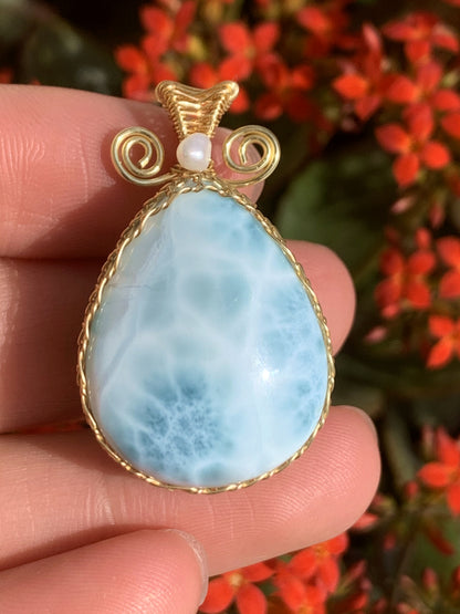 AAA+ Natural Authentic Dominican Larimar Pendant,Gems Jewelry,Gems Pendant,Crystal Pendant,ET377