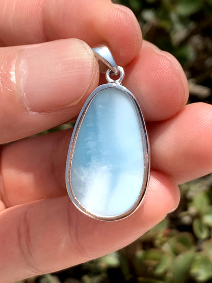 AAA+ Natural Authentic Dominican Larimar Pendant,Gems Jewelry,Gems Pendant,Crystal Pendant,ET399