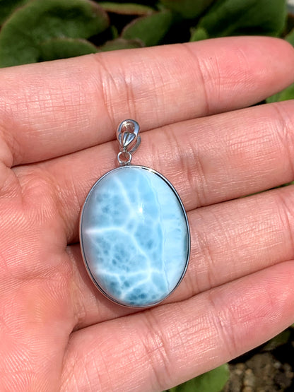 AAA+ Natural Authentic Dominican Larimar Pendant,Gems Jewelry,Gems Pendant,Crystal Pendant,ET527