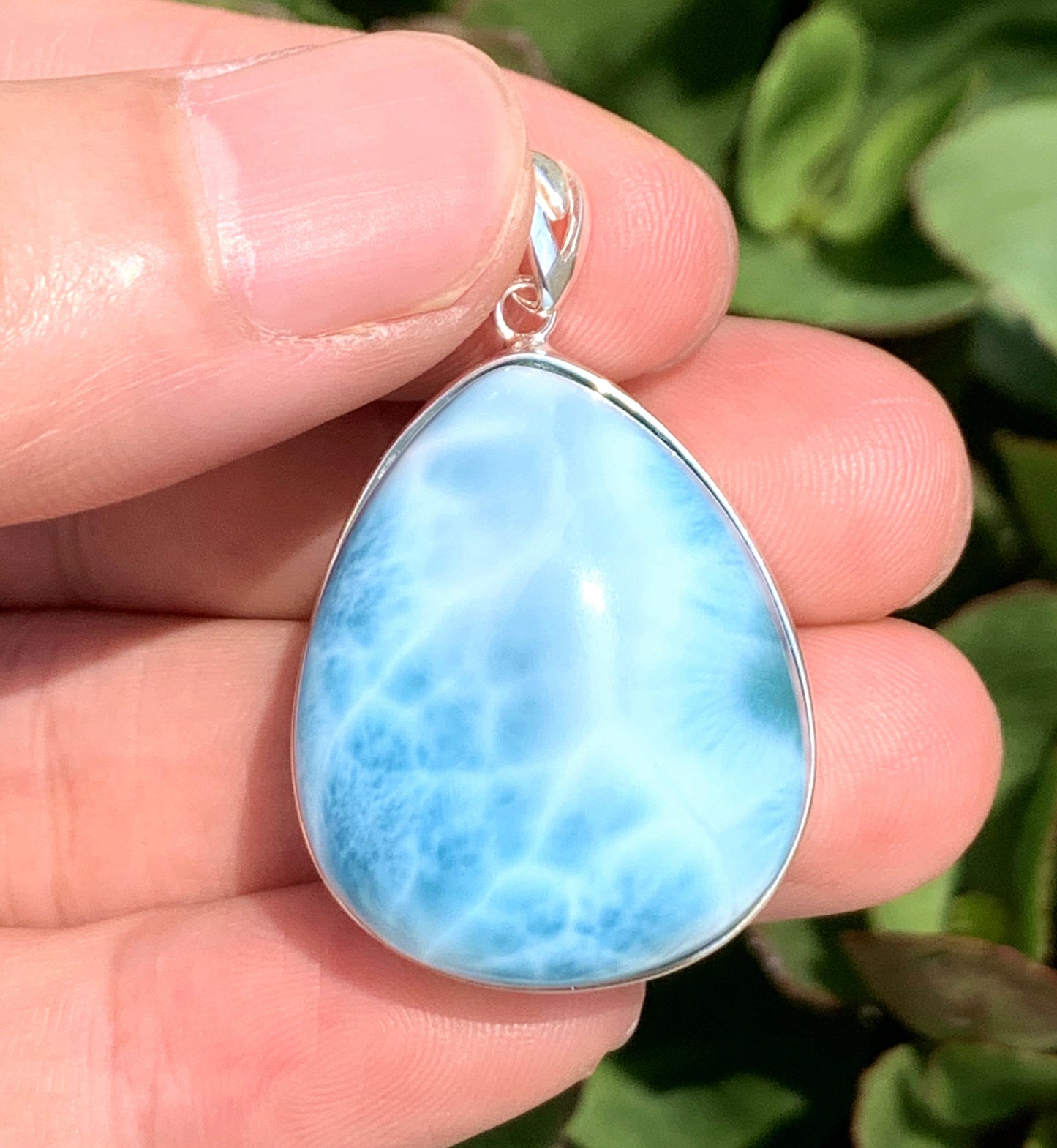 AAA+ Natural Authentic Dominican Larimar Pendant,Gems Jewelry,Gems Pendant,Crystal Pendant,ET528