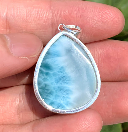 AAA+ Natural Authentic Dominican Larimar Pendant,Gems Jewelry,Gems Pendant,Crystal Pendant,ET528