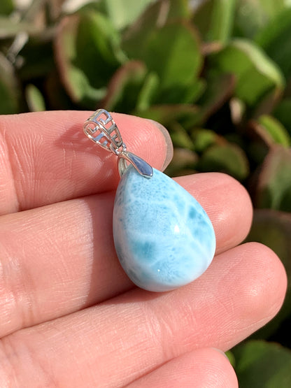 AAA Natural Authentic Dominican Larimar Pendant,Gems Jewelry,Gems Pendant,Crystal Pendant,ET603