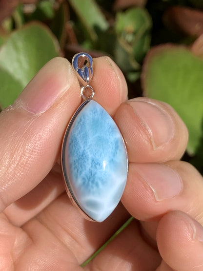 AAAA Natural Authentic Dominican Larimar Pendant，Larimar Engagement, Larimar Stone,Birthday Gift ET692