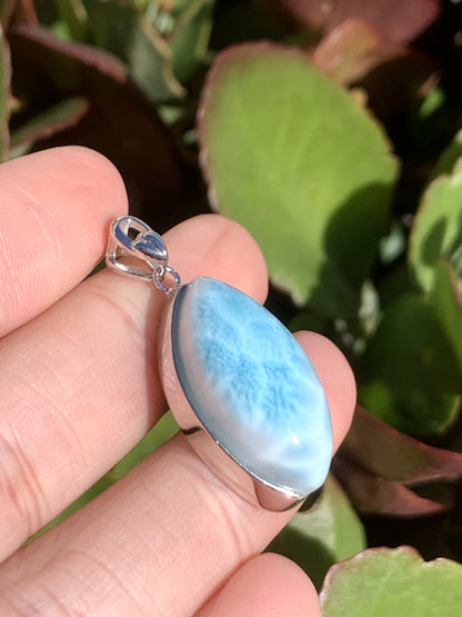 AAAA Natural Authentic Dominican Larimar Pendant，Larimar Engagement, Larimar Stone,Birthday Gift ET692