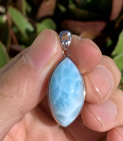 AAAA Natural Authentic Dominican Larimar Pendant，Larimar Engagement, Larimar Stone,Birthday Gift ET692