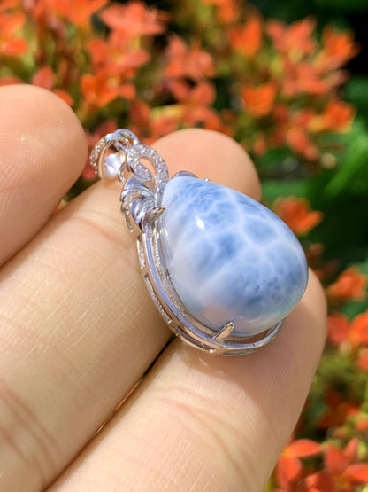 AAAA Natural Authentic Dominican Larimar Pendant,Gems Jewelry,Gems Pendant,Crystal Pendant ET772