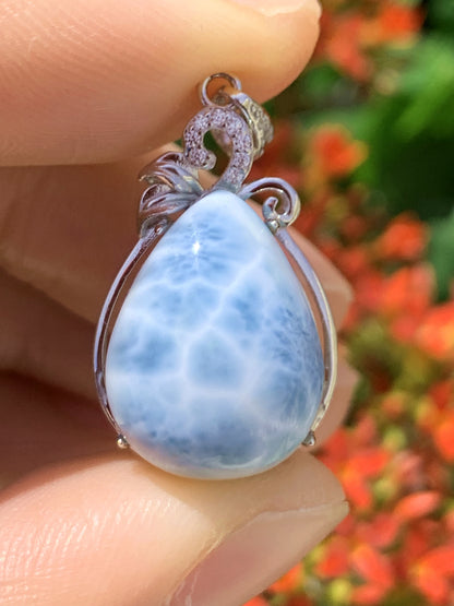 AAAA Natural Authentic Dominican Larimar Pendant,Gems Jewelry,Gems Pendant,Crystal Pendant ET772