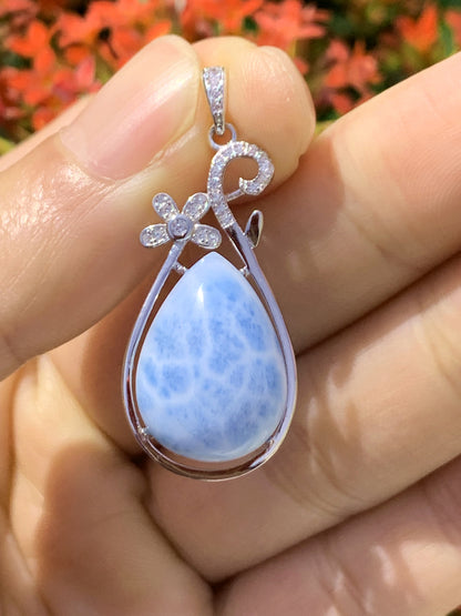 AAAA Natural Authentic Dominican Larimar Pendant,Gems Jewelry,Gems Pendant,Crystal Pendant ET773