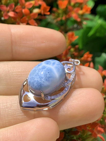 AAA+ Natural Authentic Dominican Larimar Pendant,Gems Jewelry,Gems Pendant,Crystal Pendant ET774