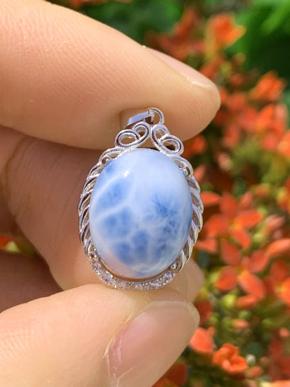 AAA+ Natural Authentic Dominican Larimar Pendant,Gems Jewelry,Gems Pendant,Crystal Pendant ET775