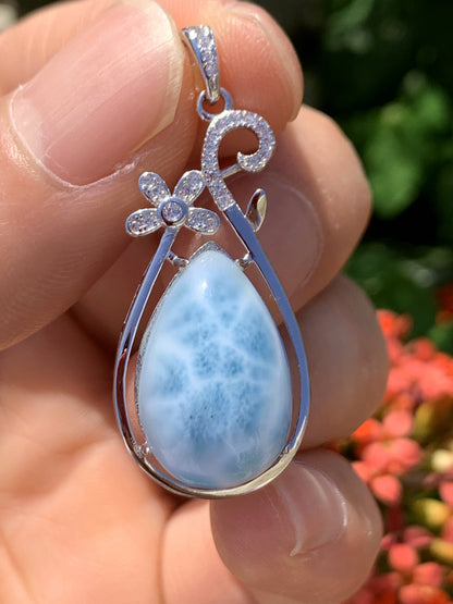 AAAA Natural Authentic Dominican Larimar Pendant,Gems Jewelry,Gems Pendant,Crystal Pendant ET778