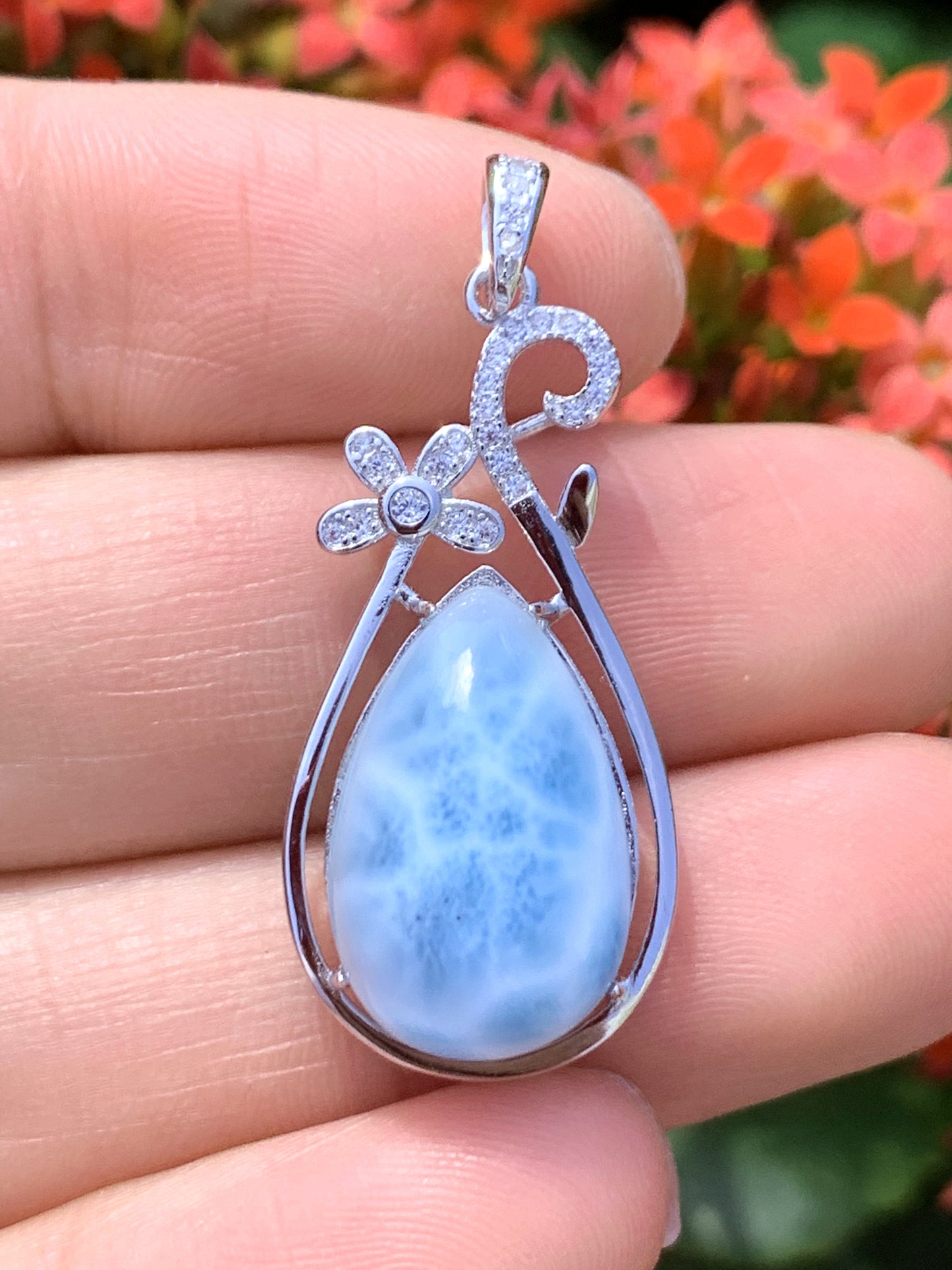 AAAA Natural Authentic Dominican Larimar Pendant,Gems Jewelry,Gems Pendant,Crystal Pendant ET778