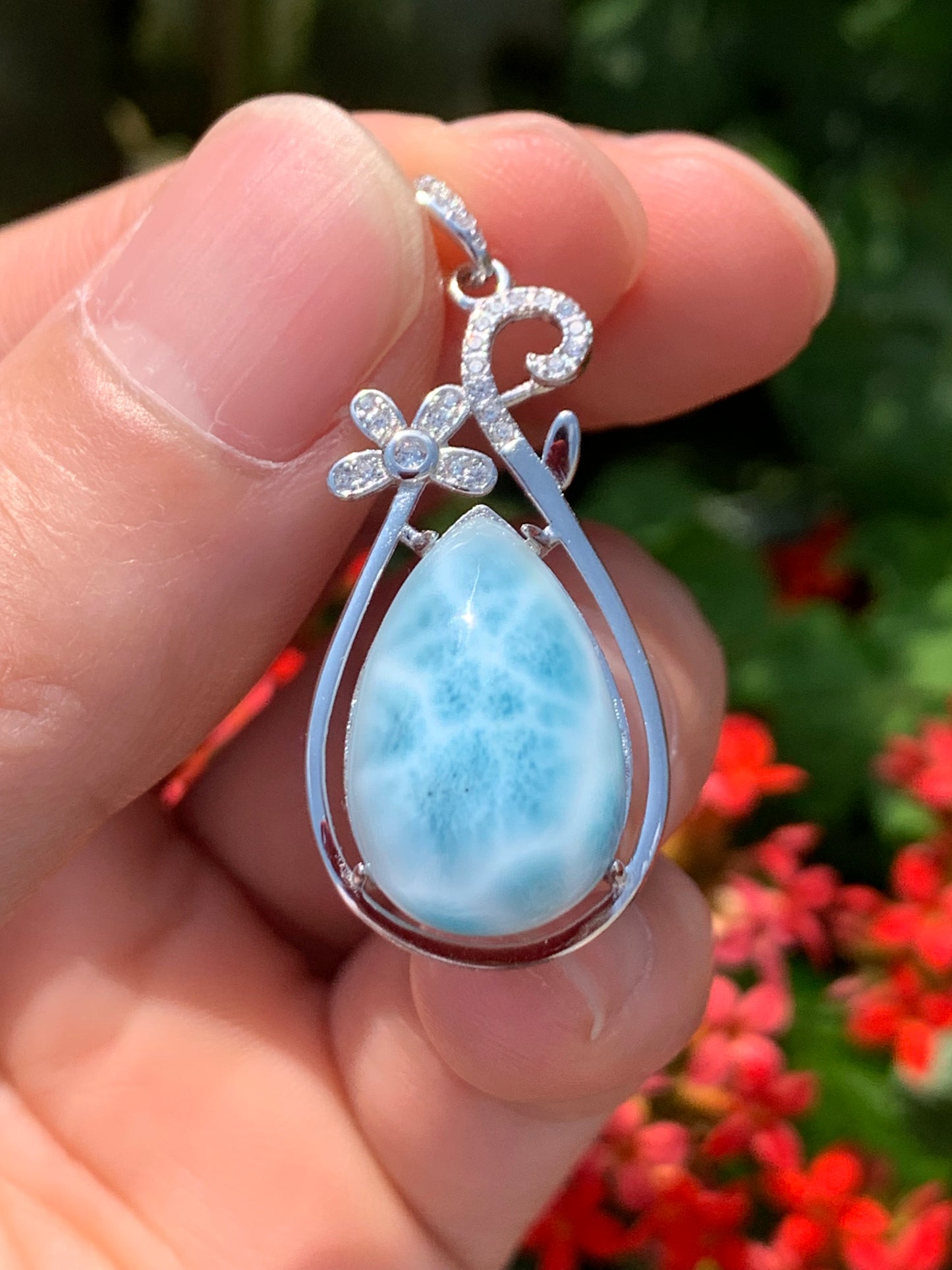 AAAA Natural Authentic Dominican Larimar Pendant,Gems Jewelry,Gems Pendant,Crystal Pendant ET778