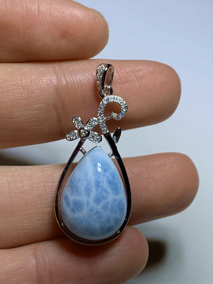 AAAA Natural Authentic Dominican Larimar Pendant,Gems Jewelry,Gems Pendant,Crystal Pendant ET773