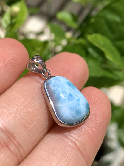 AAA Natural Authentic Dominican Larimar Pendant, Oval Larimar Pendant, Silver Pendant,Birthday Gift ET901