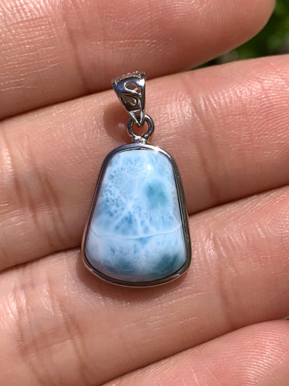 AAA Natural Authentic Dominican Larimar Pendant, Oval Larimar Pendant, Silver Pendant,Birthday Gift ET901