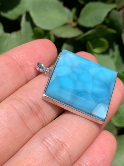 AAA Natural Authentic Dominican Larimar Pendant,Gems Jewelry,Gems Pendant,Crystal Pendant ET929