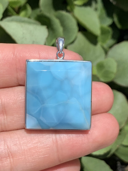 AAA Natural Authentic Dominican Larimar Pendant,Gems Jewelry,Gems Pendant,Crystal Pendant ET929