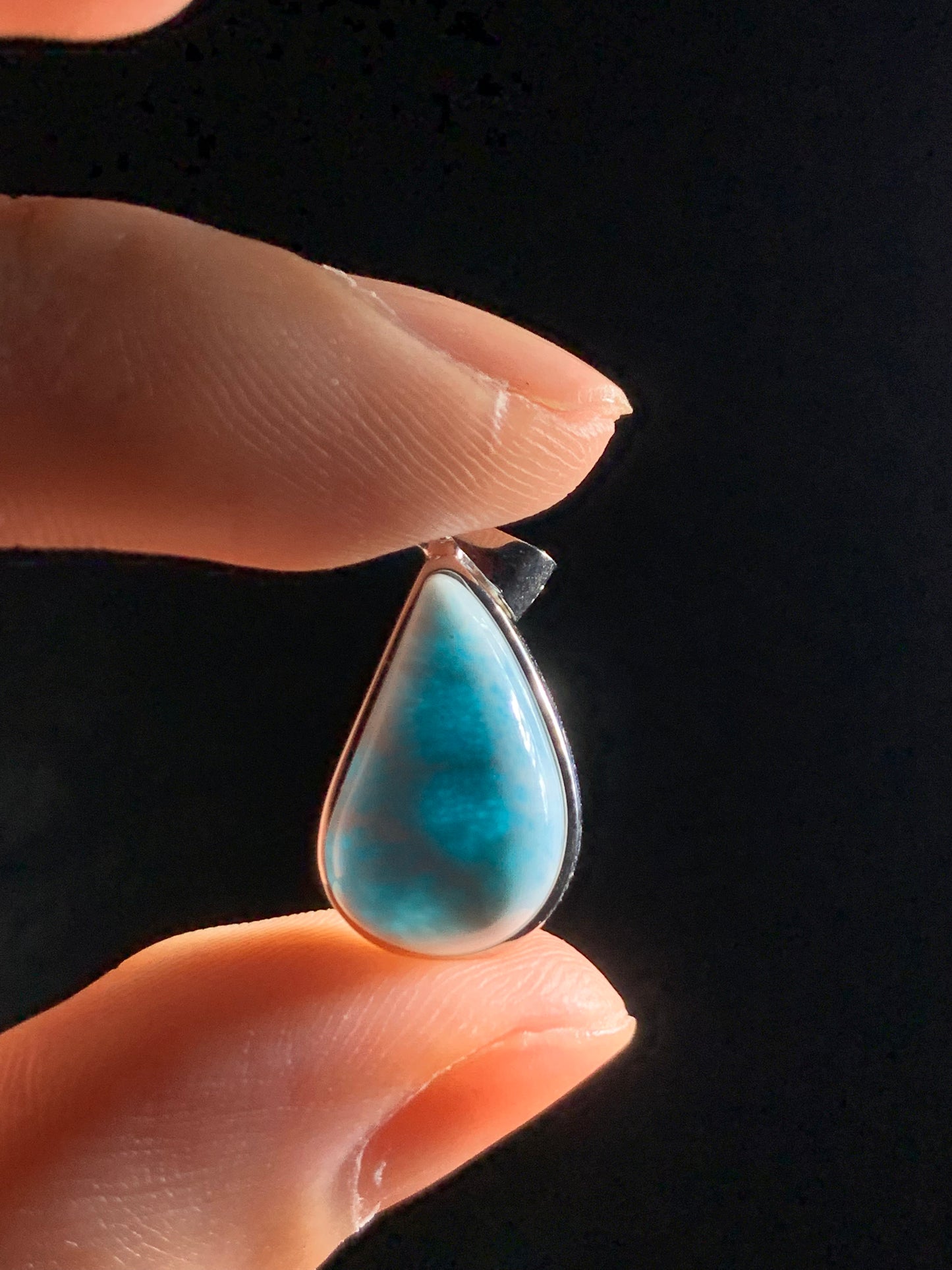 AAA Natural Authentic Dominican Larimar Pendant,Gems Jewelry,Gems Pendant,Crystal Pendant ET910