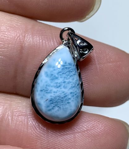 AAA Natural Authentic Dominican Larimar Pendant,Gems Jewelry,Gems Pendant,Crystal Pendant,ET645