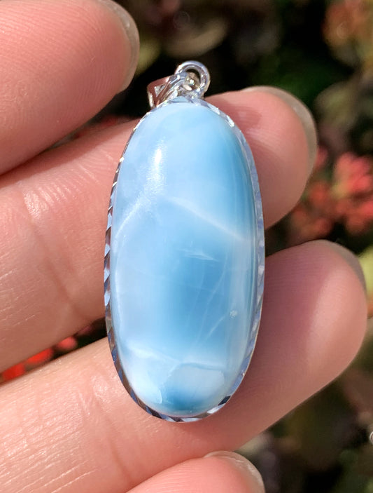 AAA+ Natural Authentic Dominican Larimar Pendant,Gems Jewelry,Gems Pendant,Crystal Pendant ET671