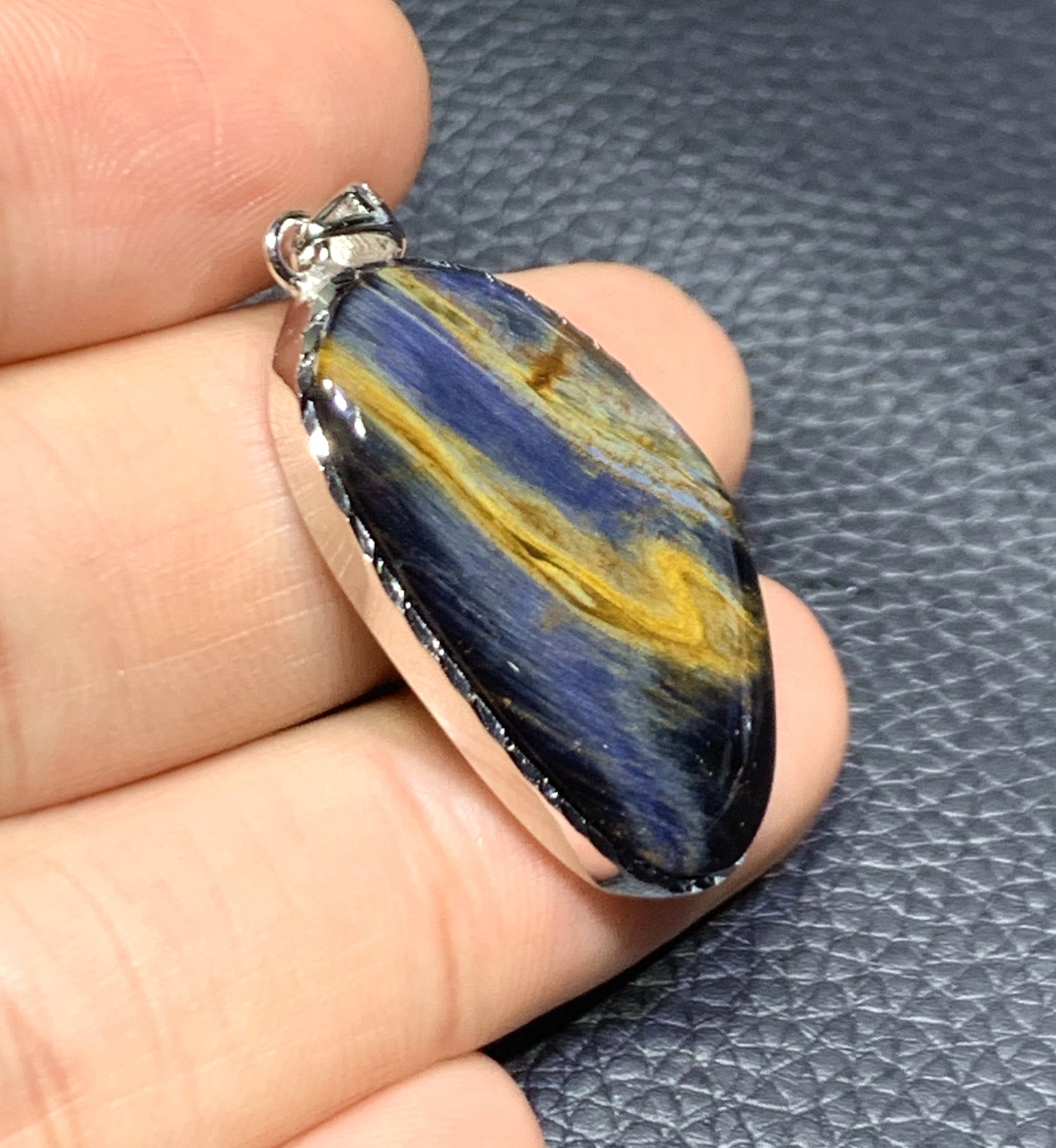 AAAA Natural Namibian Pietersite Pendant，Silver Pendant，Colorful Full Fire Pietersite Pendant, Collection Quality ET1088