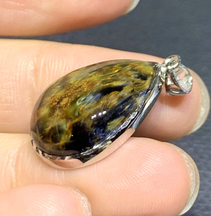 AAAA+ Natural Namibian Pietersite 925 Silver Pendant,Colored Full Fire Pietersite Pendant,Pietersite Gemstone ET1062