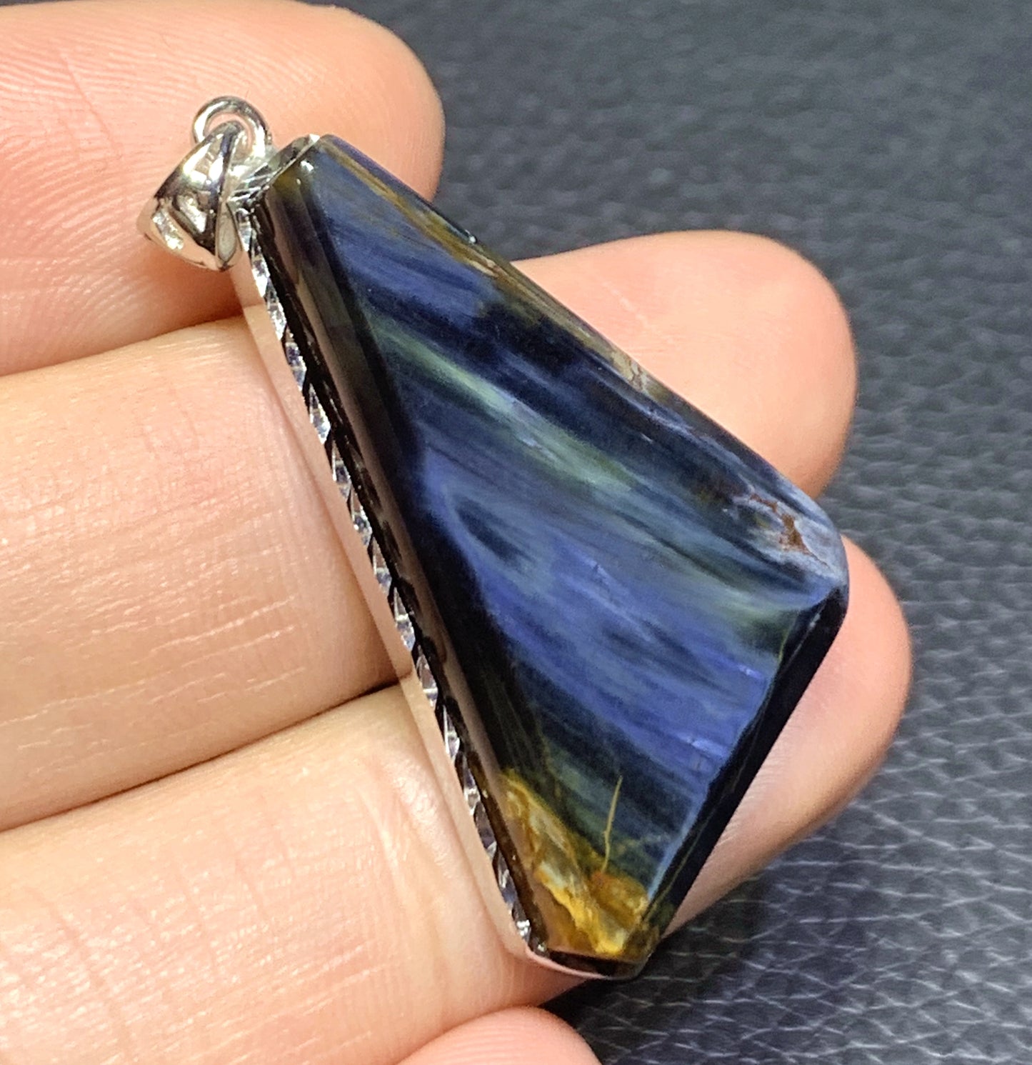 AAAA Natural Namibian Pietersite 925 Silver Pendant, Colored Full Fire Pietersite Pendant, Pietersite Gemstone ET682