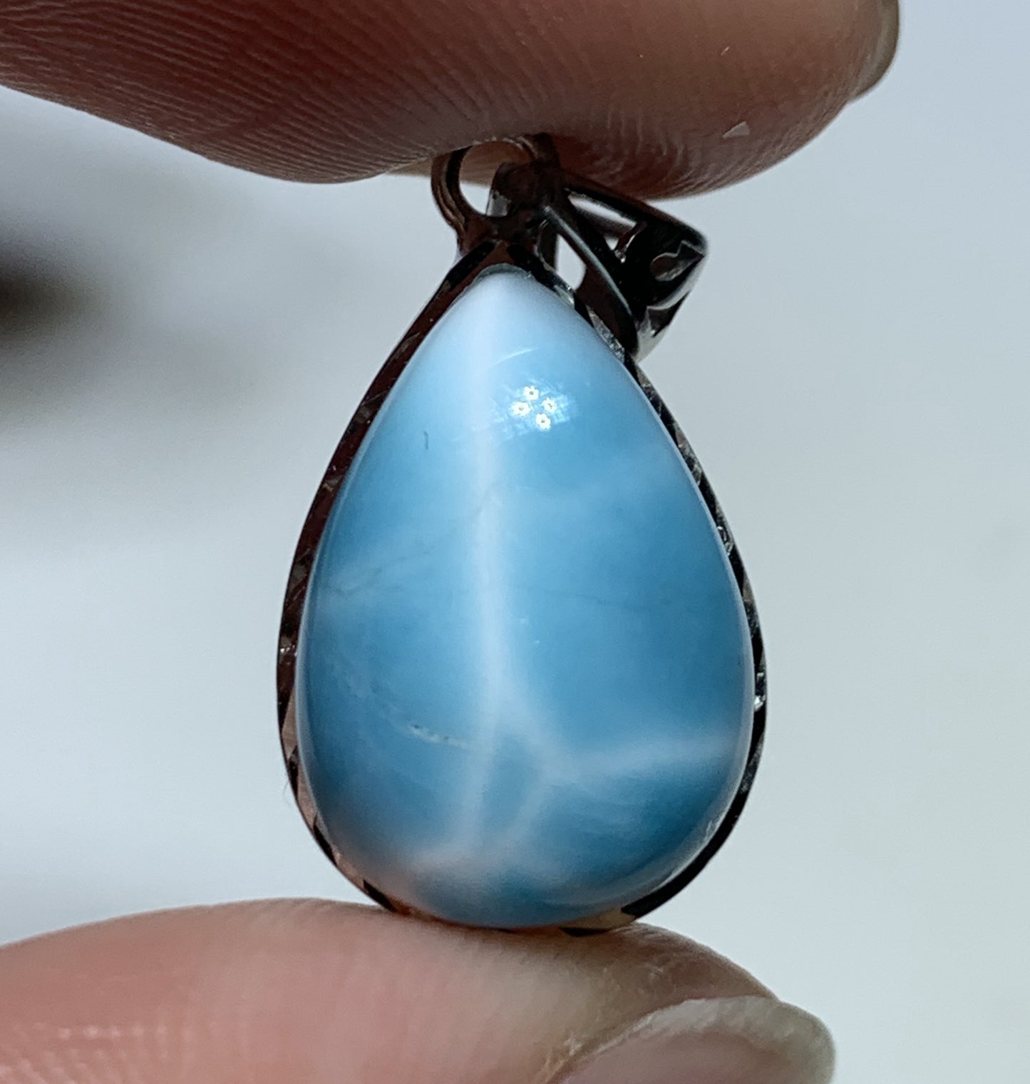 AAAA Natural Authentic Dominican Larimar Pendant,Larimar Necklace,Crystal Pendant,Gems Pendant ET1106