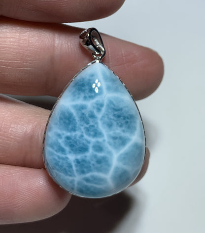 AAAA Natural Authentic Dominican Larimar Pendant,Gems Jewelry,Gems Pendant,Crystal Pendant ET921