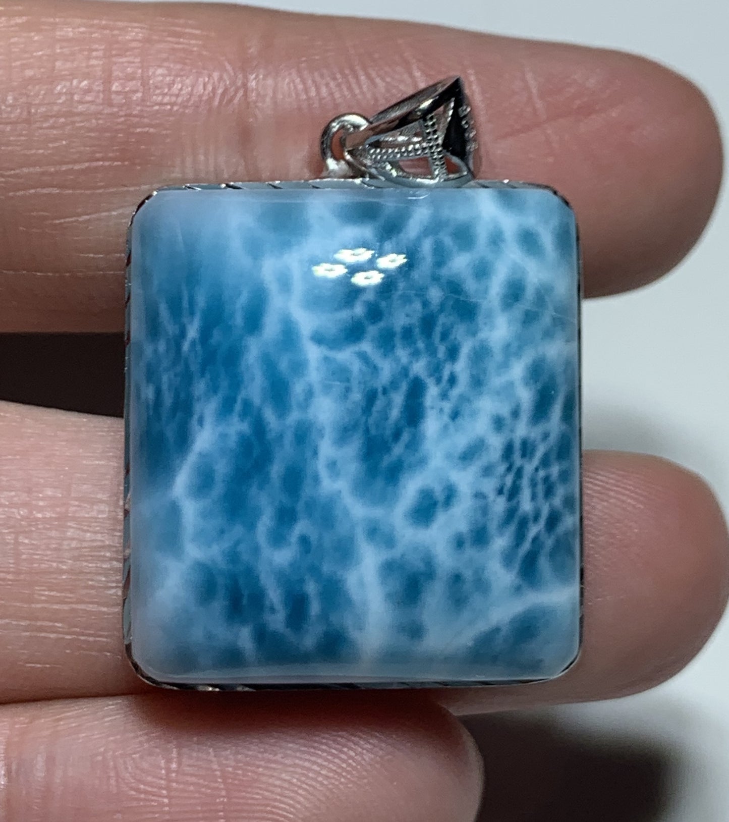 AAAA+ Natural Authentic Dominican Larimar Pendant,Larimar Necklace,Crystal Pendant,Gems Pendant ET289