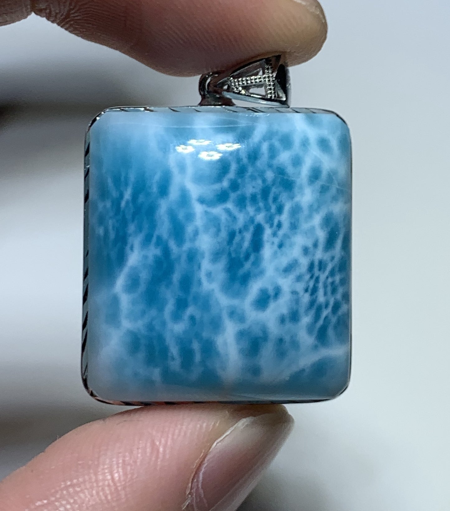 AAAA+ Natural Authentic Dominican Larimar Pendant,Larimar Necklace,Crystal Pendant,Gems Pendant ET289