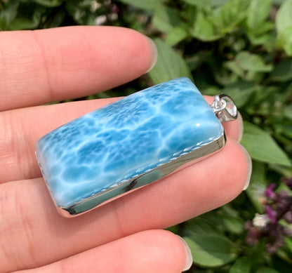 AAAA+ Natural Authentic Dominican Larimar Pendant,Gems Jewelry,Gems Pendant,Crystal Pendant ET884