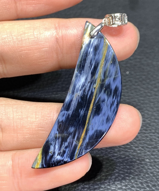 AAAA Natural Namibian Pietersite 925 Silver Pendant, Colored Full Fire Pietersite Pendant, Pietersite Gemstone ET848