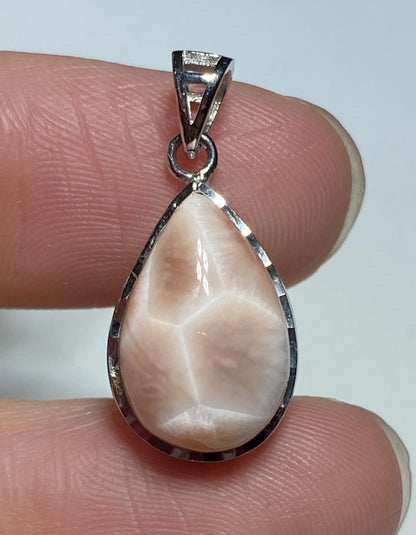 Natrolite Pendant,AAAA+ Natural Authentic Natrolite Pendant,925 Silver Pendant,Gemstone Pendant,Pink Larimar ET120