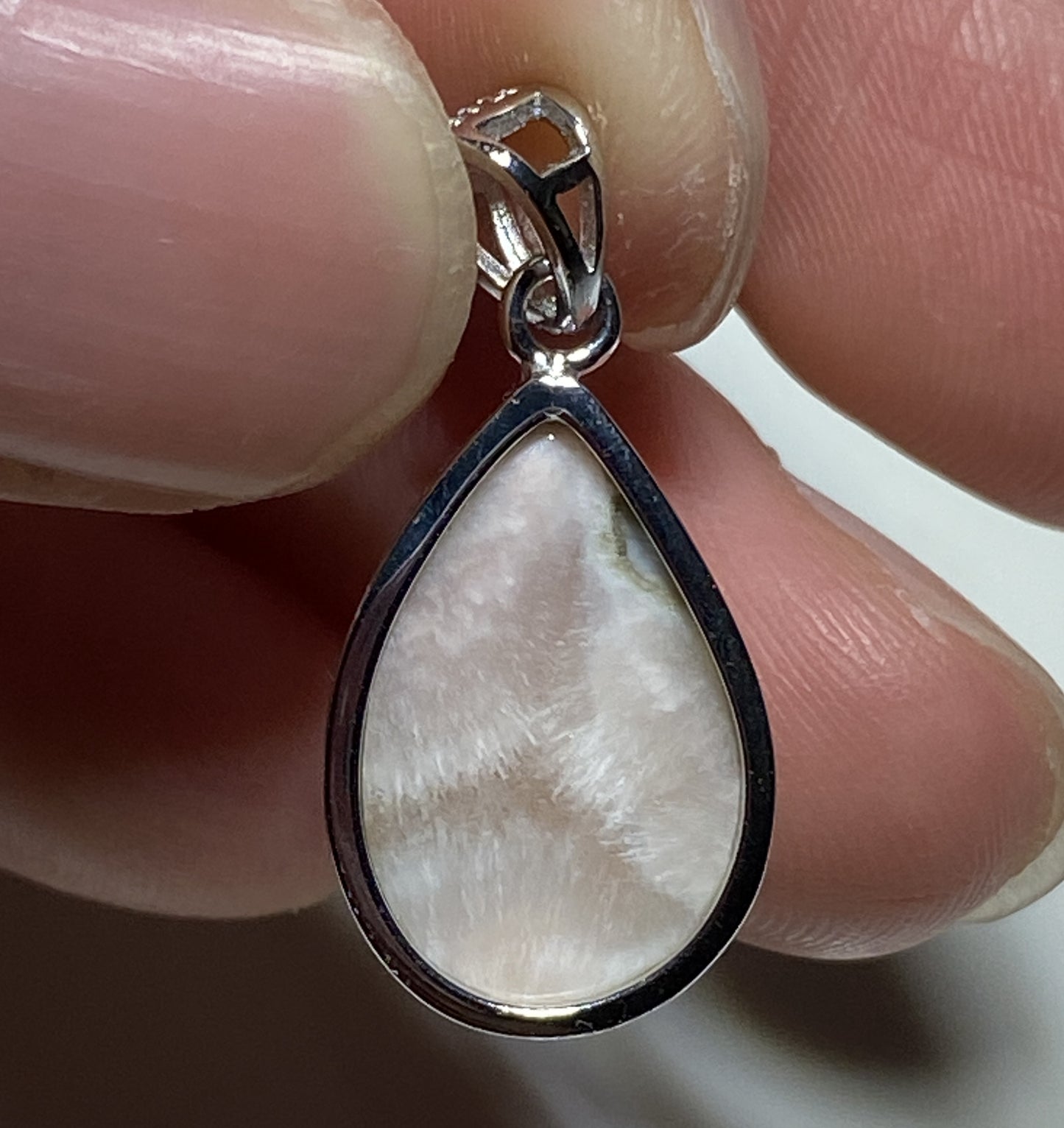 Natrolite Pendant,AAAA+ Natural Authentic Natrolite Pendant,925 Silver Pendant,Gemstone Pendant,Pink Larimar ET120