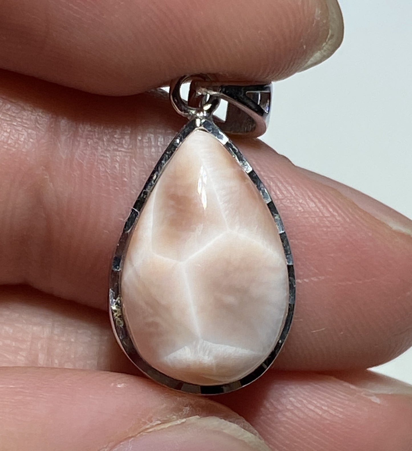 Natrolite Pendant,AAAA+ Natural Authentic Natrolite Pendant,925 Silver Pendant,Gemstone Pendant,Pink Larimar ET120