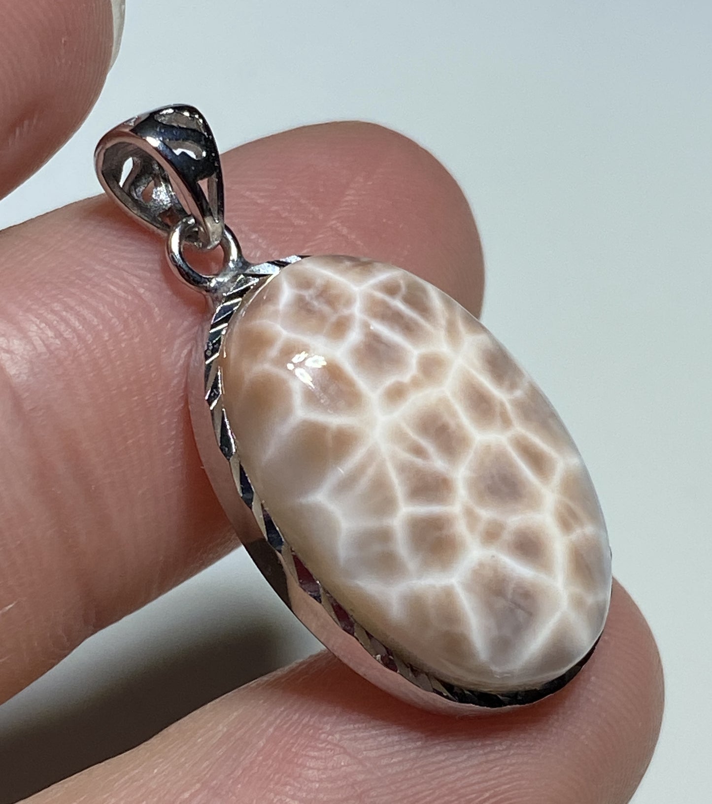 Natrolite Pendant,AAAA+ Natural Authentic Natrolite Pendant,925 Silver Pendant,Gemstone Pendant,Pink Larimar ET123