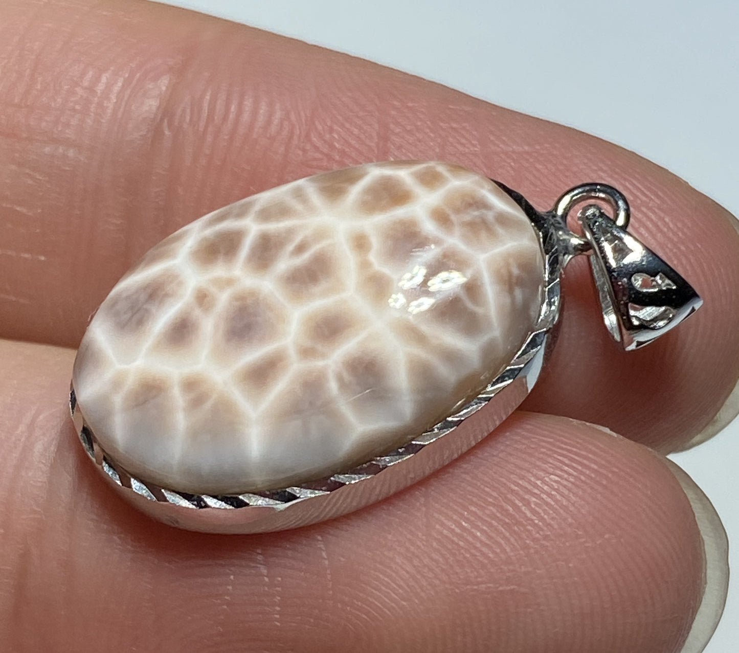 Natrolite Pendant,AAAA+ Natural Authentic Natrolite Pendant,925 Silver Pendant,Gemstone Pendant,Pink Larimar ET123