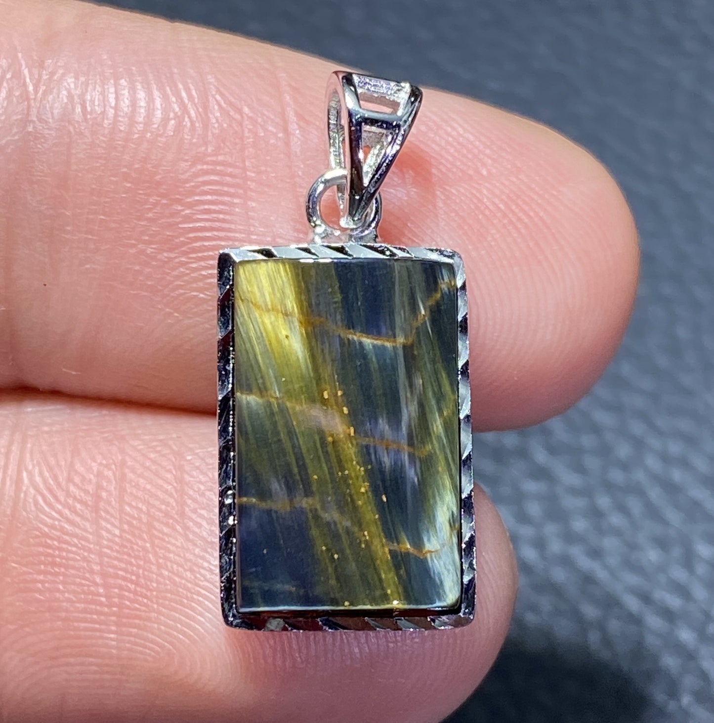 AAAA Natural Namibian Pietersite 925 Silver Pendant, Colored Full Fire Pietersite Pendant, Pietersite Gemstone ET464