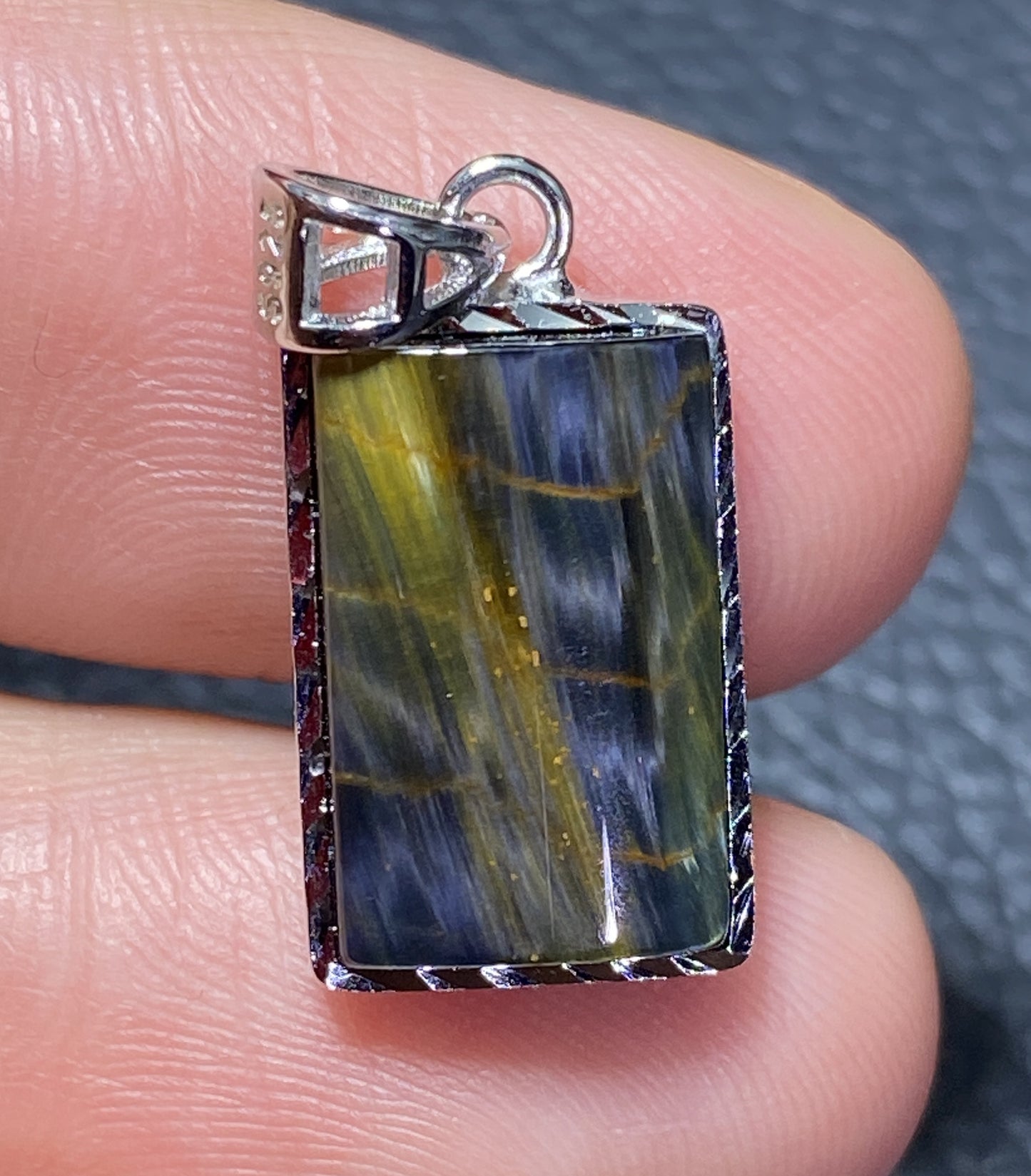 AAAA Natural Namibian Pietersite 925 Silver Pendant, Colored Full Fire Pietersite Pendant, Pietersite Gemstone ET464