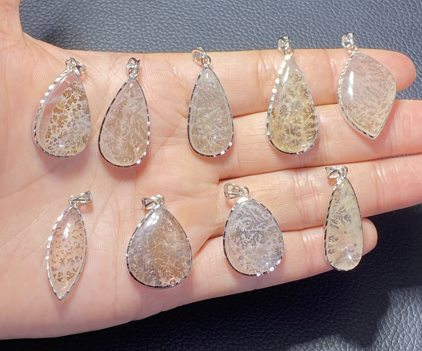 AAAA Dendritic Quartz Teardrop Cut,Natural Dendritic Brazilian Hemispherical Manganese Inclusion Quartz Crystal,Quartz Pendant Jewelry ET565