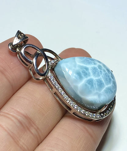 AAA+ Natural Authentic Dominican Larimar Pendant,Larimar Necklace,Crystal Pendant,Gems Pendant ET177