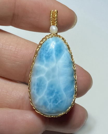 AAA+ Natural Authentic Dominican Larimar Pendant,Gems Jewelry,Gems Pendant,Crystal Pendant,ET378