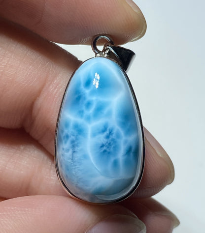 AAAA+ Natural Authentic Dominican Larimar Pendant,Gems Jewelry,Gems Pendant,Crystal Pendant,ET422