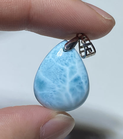 AAA Natural Authentic Dominican Larimar Pendant,Gems Jewelry,Gems Pendant,Crystal Pendant,ET603