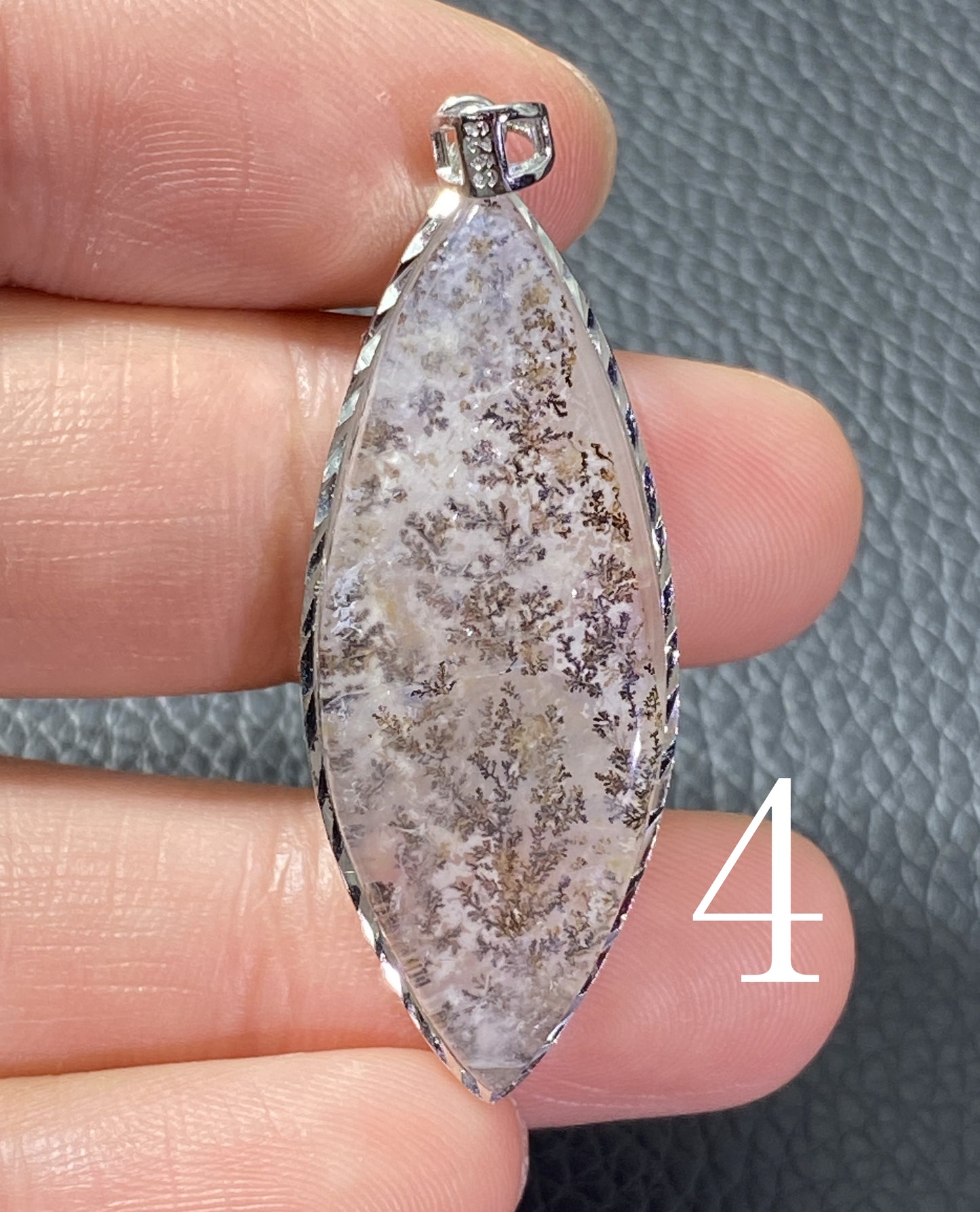 AAAA Dendritic Quartz Teardrop Cut,Natural Dendritic Brazilian Hemispherical Manganese Inclusion Quartz Crystal,Quartz Pendant Jewelry ET073